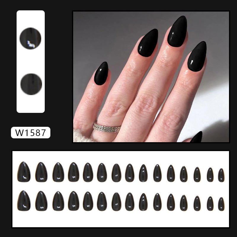 Vintage Black Nails