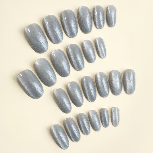 Gray Cat-Eye Nails