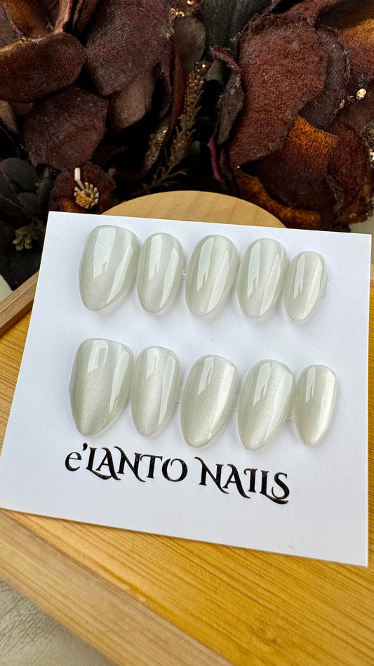 Moon Light Nails
