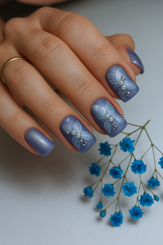 Lavender press-on nails with butterfly art & rhinestone accents by eLanto Nails Pakistan