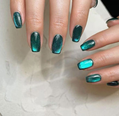 Teal-Blue Long Cat Eye Nails